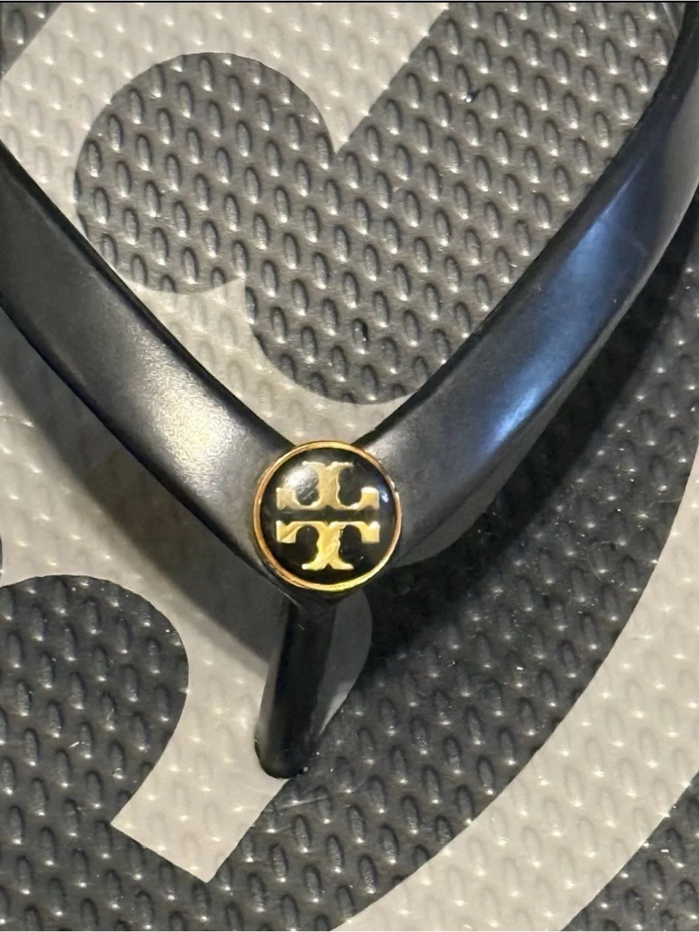 Tory Burch Flip Flops Thong Sandals Black Gray Beach EUC Women’s 8?